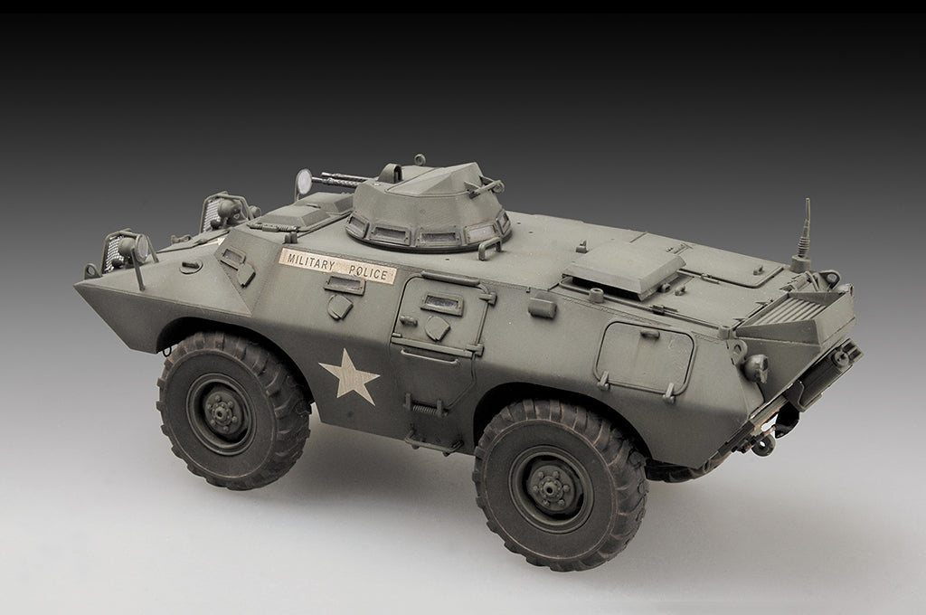 Trumpeter 07439 1/72 M706 Commando Armored Car in Vietnam (8967482966253)