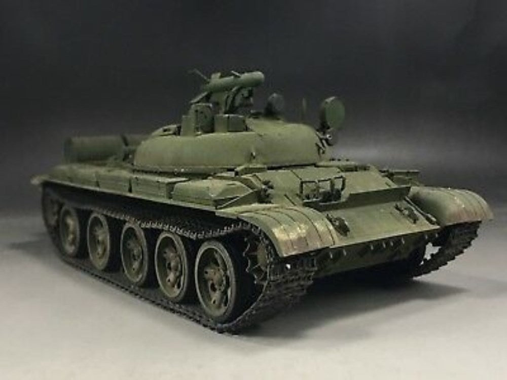 Trumpeter 05541 1/35 Soviet IT-1 Missile tank (7635988971757)