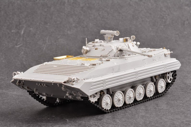 Trumpeter 1/35 Russian BMP-2 IFV