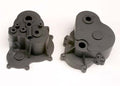 Traxxas 4991 - Gearbox Halves (F&R)/ Rubber Access Plug (769082425393)
