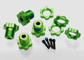 Traxxas 5353G - Wheel hubs splined 17mm (green-anodized) (4)/ wheel nuts splined 17mm (blue-anodized) (4)/ screw pins 4x13mm (with threadlock) (4) (8827972649197)