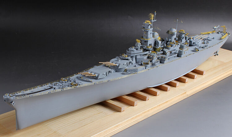 Very Fire 350909AD 1/350 USS Missouri Advanced Version (9120483442925)