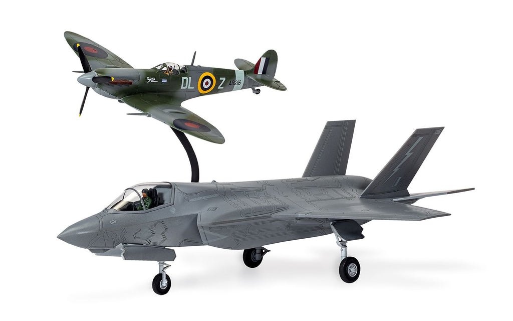 Airfix Supermarine Spitfire & F-35 B Lightning II Gift Set (2)