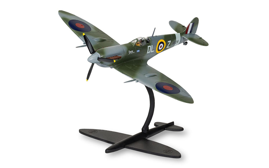 Airfix Supermarine Spitfire & F-35 B Lightning II Gift Set (3)