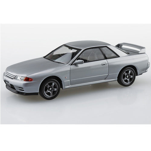 Aoshima 1/32 R32 SKYLINE GT-R (SPARK SILVER (2)