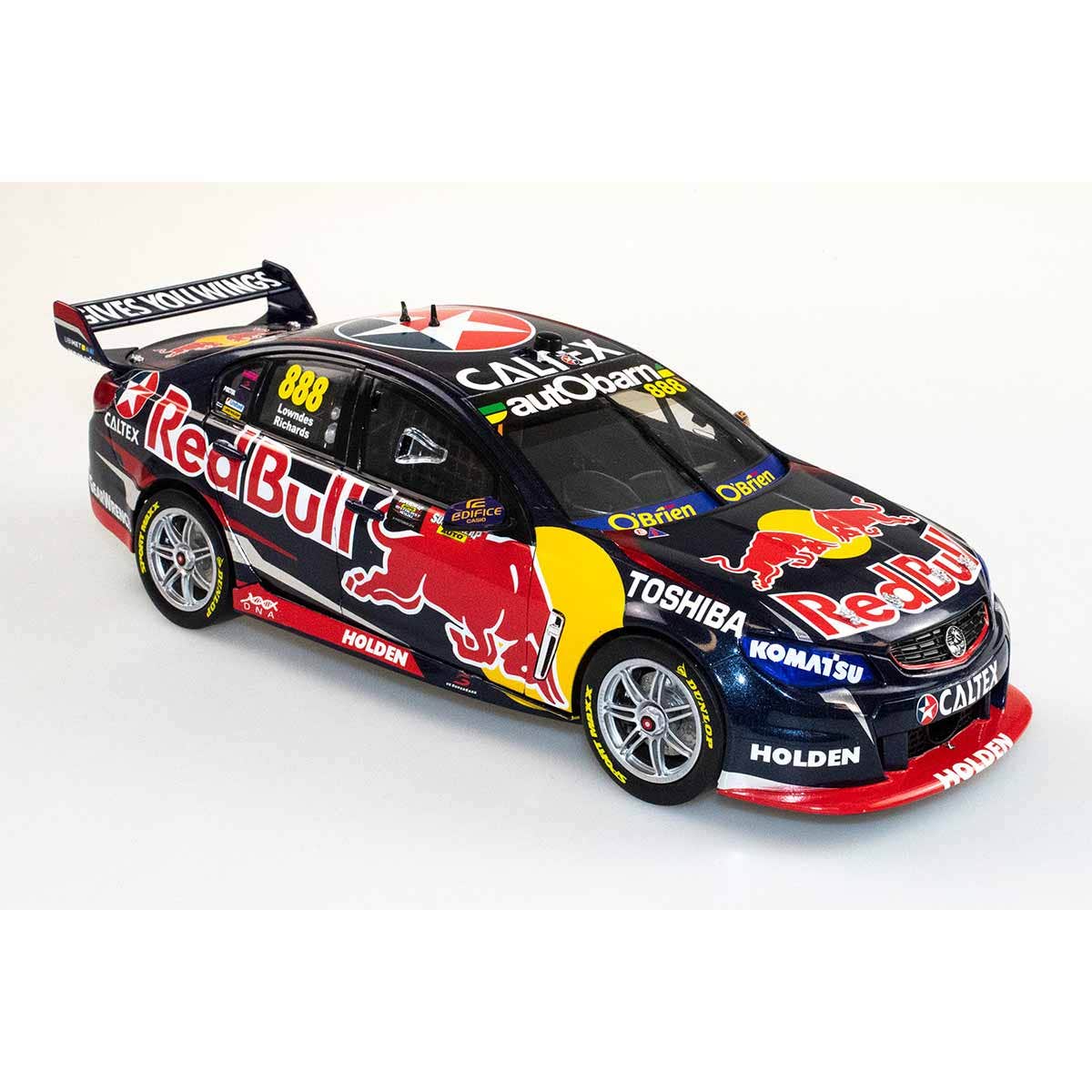 Biante 1/64 Holden VF Commodore #888 Lowndes/Richards