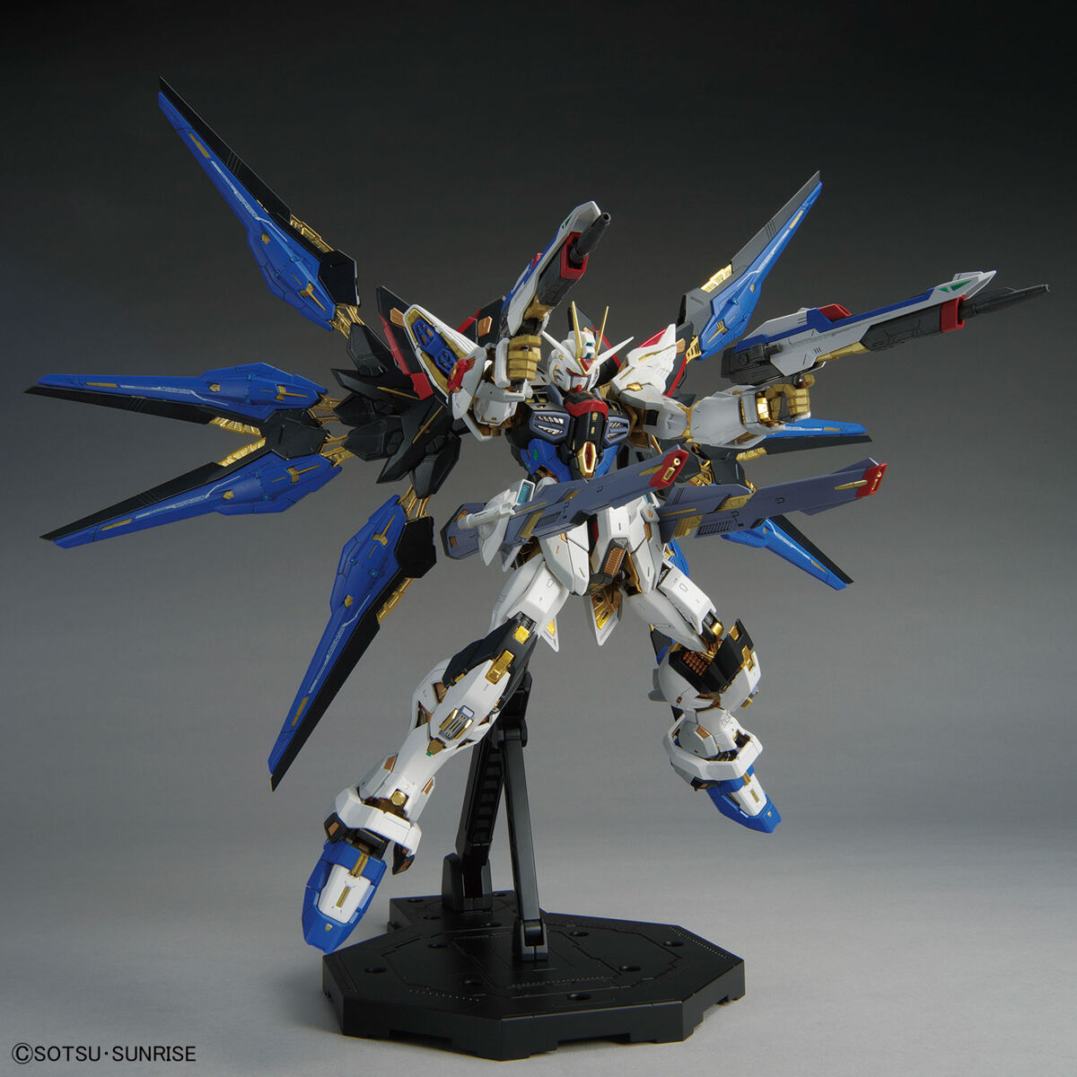 Bandai G5063368 MGEX 1/100 STRIKE FREEDOM GUNDAM - Hobby City NZ