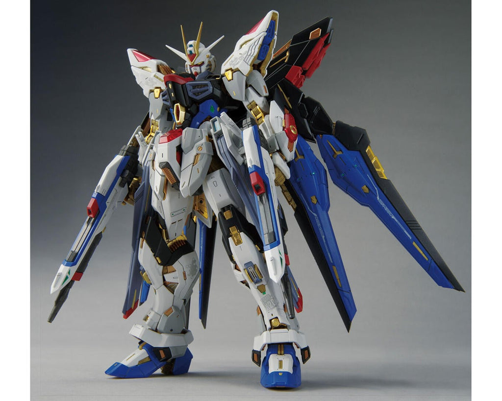 Bandai 1/100 STRIKE FREEDOM GUNDAM - G5063368