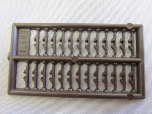 Billing Boats 04-BF-0193 Cleat 9mm (1) (8183096082669)