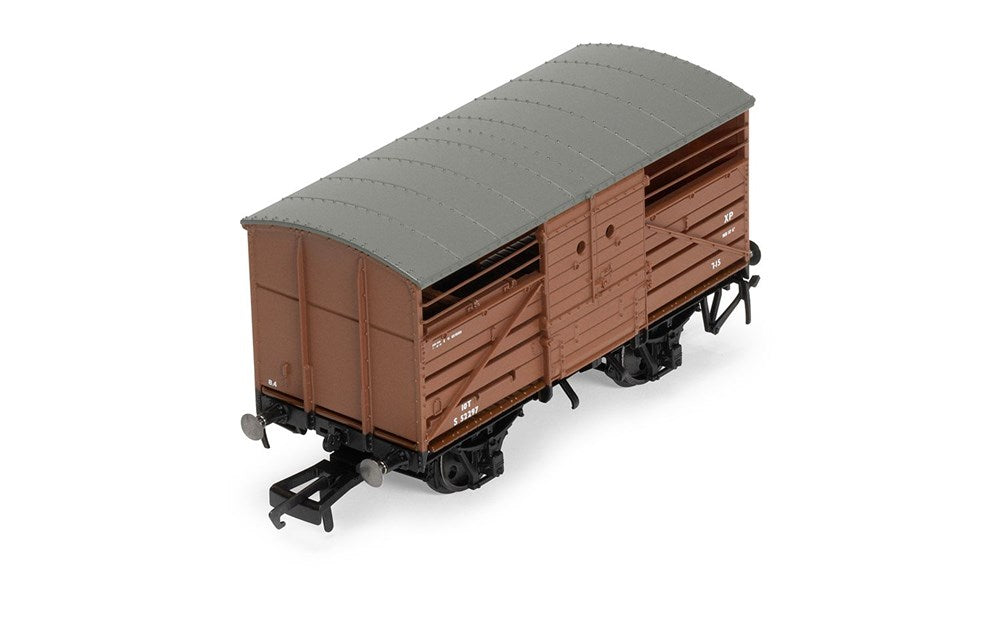 Hornby BR Ex SR Cattle Wagon 52297 (2)
