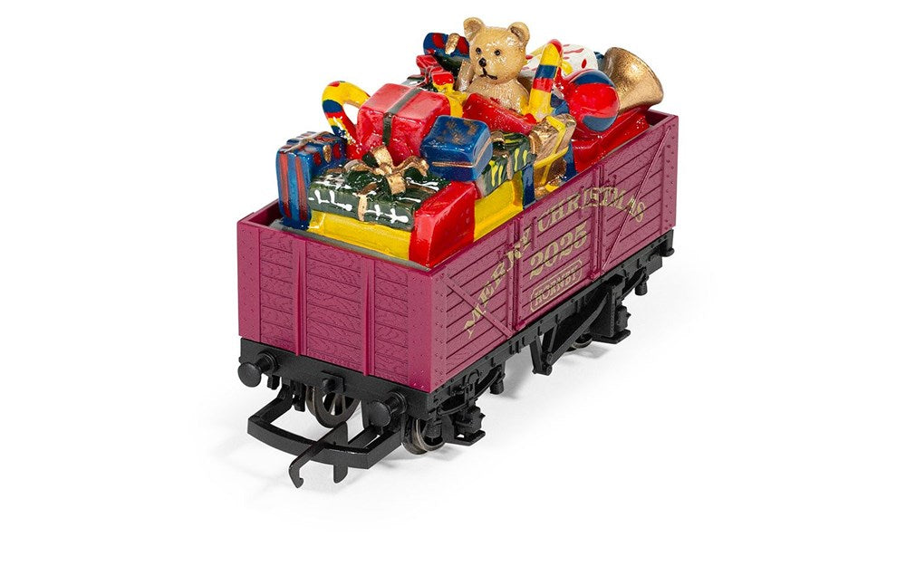 Hornby Christmas Wagon 2025 (2)