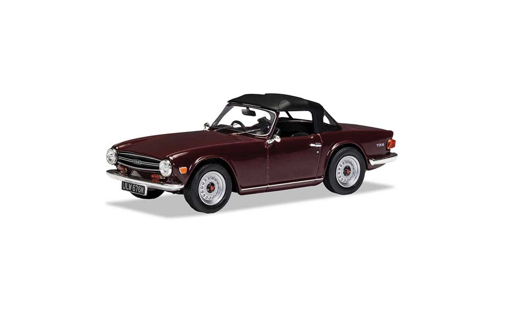 Corgi VA14700 1/43 Triumph TR6 'Damson' (8278198845677)